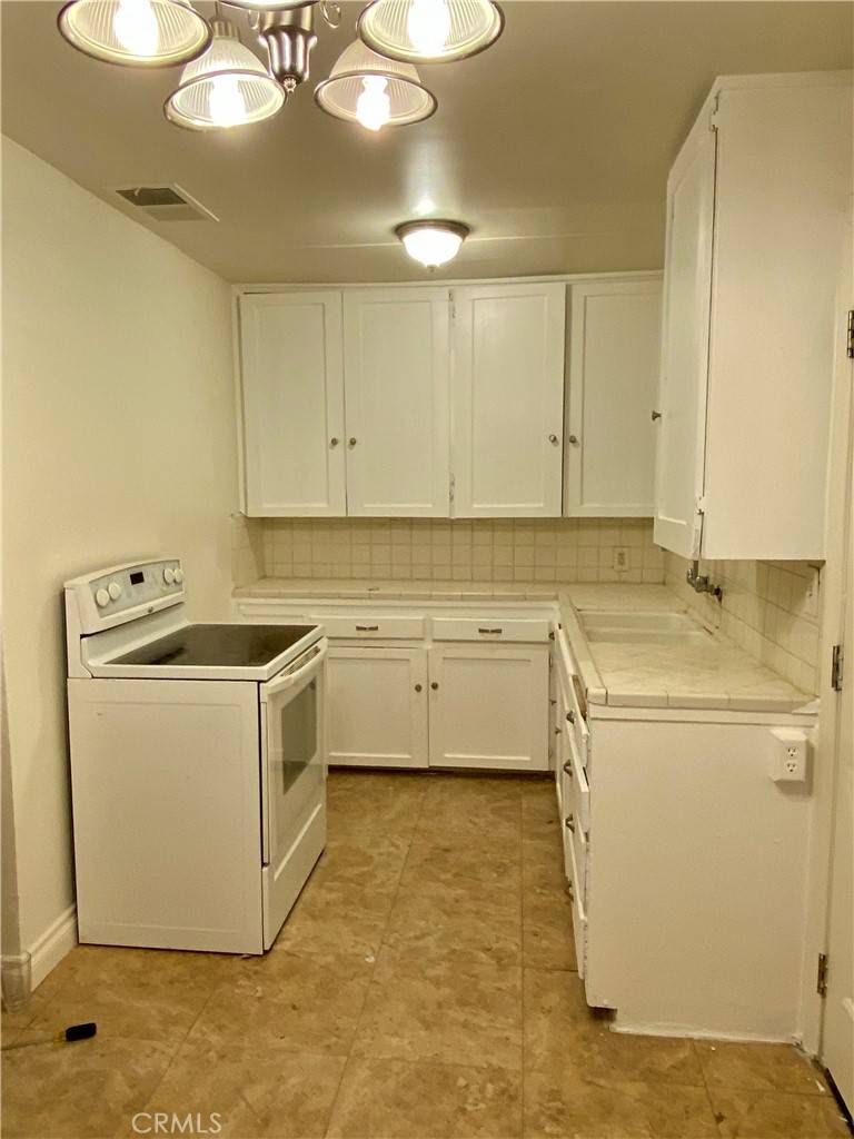 Cathedral City, CA 92234,37540 Van Fleet AVE