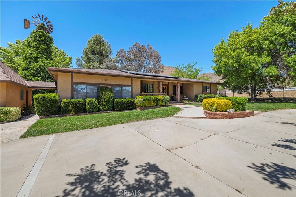Acton, CA 93510,33805 Crown Valley RD