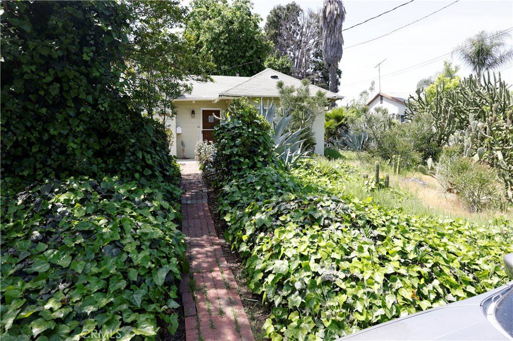 Valley Glen, CA 91401,6441 Varna AVE