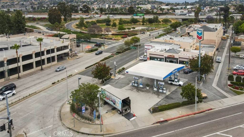 Los Angeles, CA 90022,250 S Atlantic BLVD