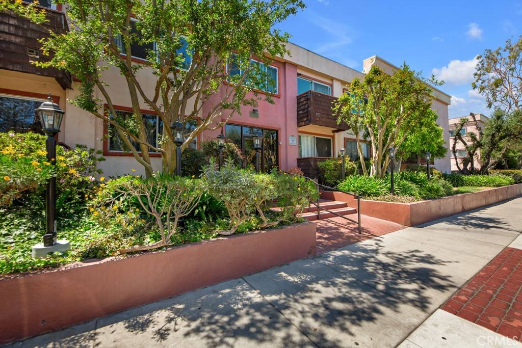 Encino, CA 91316,5349 Newcastle AVE #42