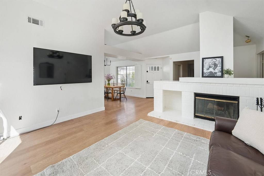 Valencia, CA 91355,24148 Saint Moritz DR