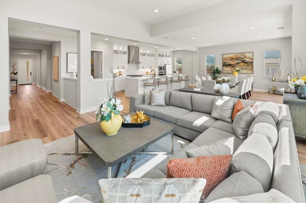 Simi Valley, CA 93063,6533 Canyon Oaks DR