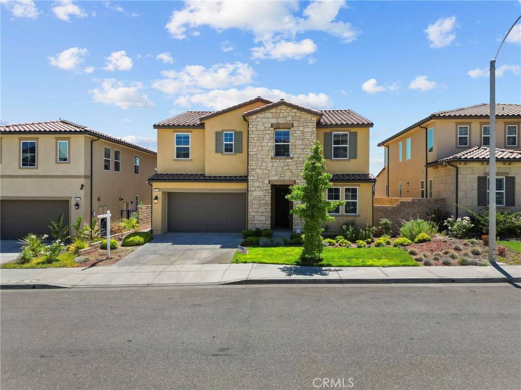Saugus, CA 91350,19162 Lauren LN