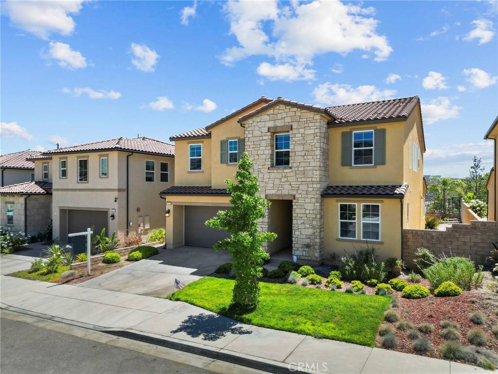 Saugus, CA 91350,19162 Lauren LN