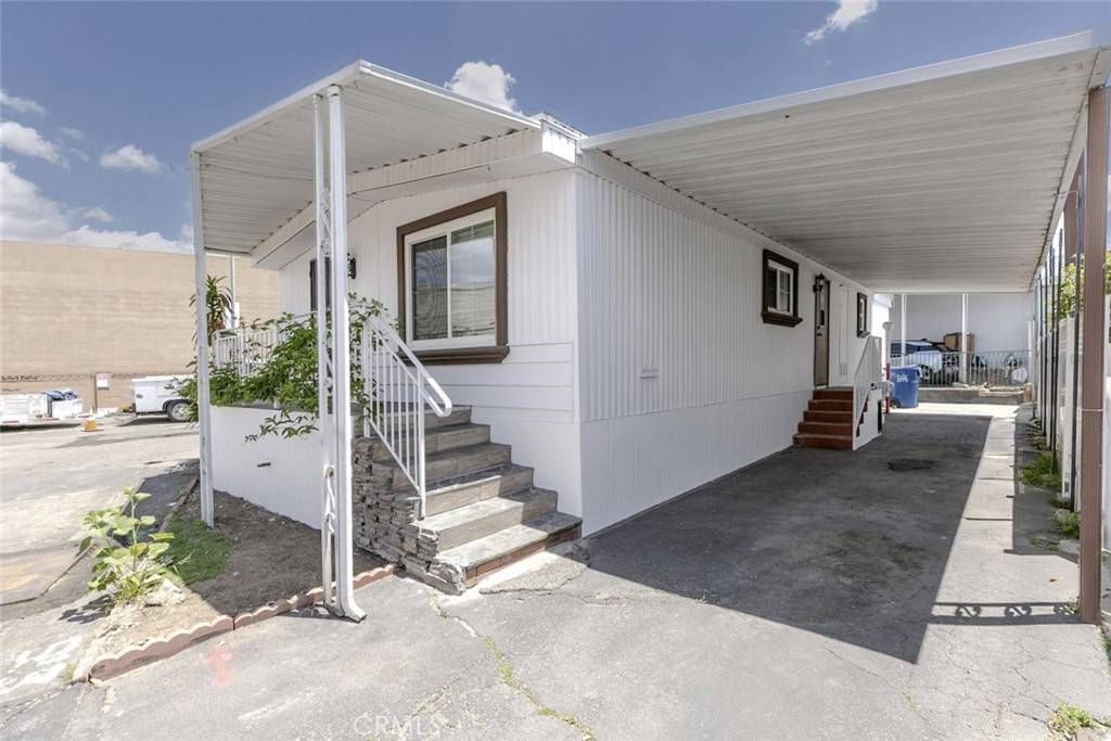 Pacoima, CA 91331,10965 Glenoaks BLVD #513