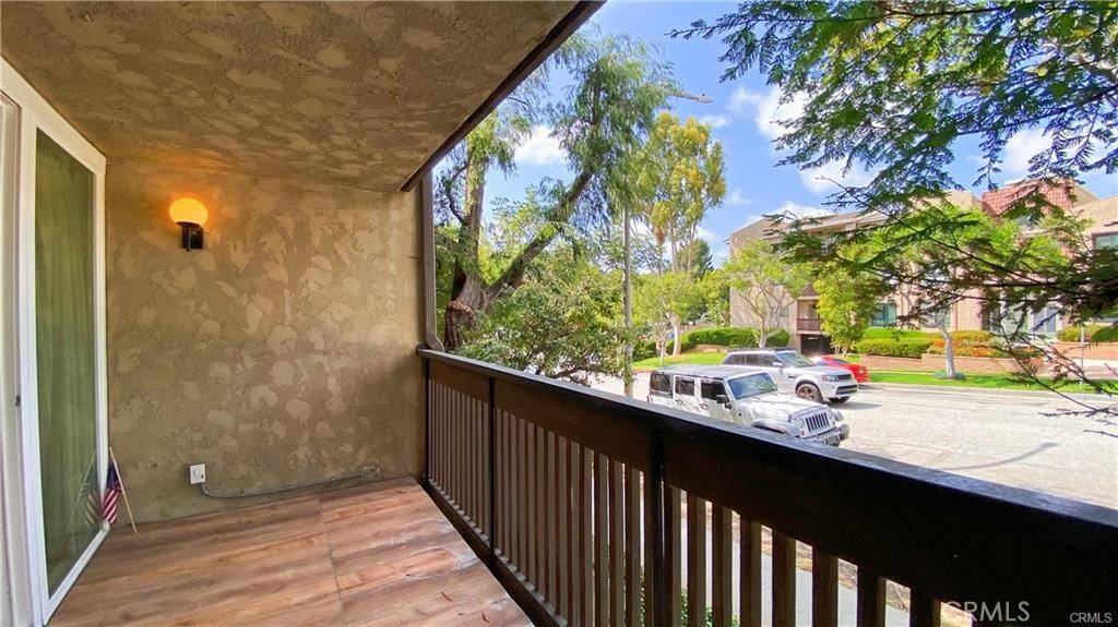 Culver City, CA 90230,5901 Canterbury DR #11
