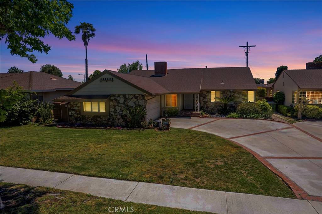 Mission Hills (san Fernando), CA 91345,15142 Tuba Street