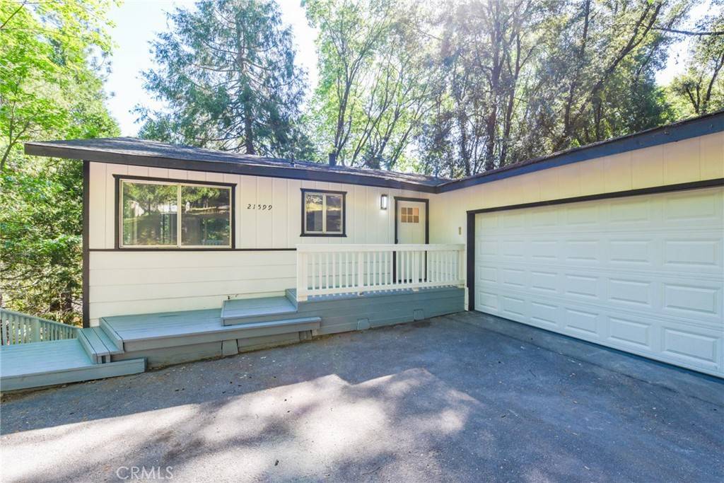 Sonora, CA 95370,21599 Eel River DR