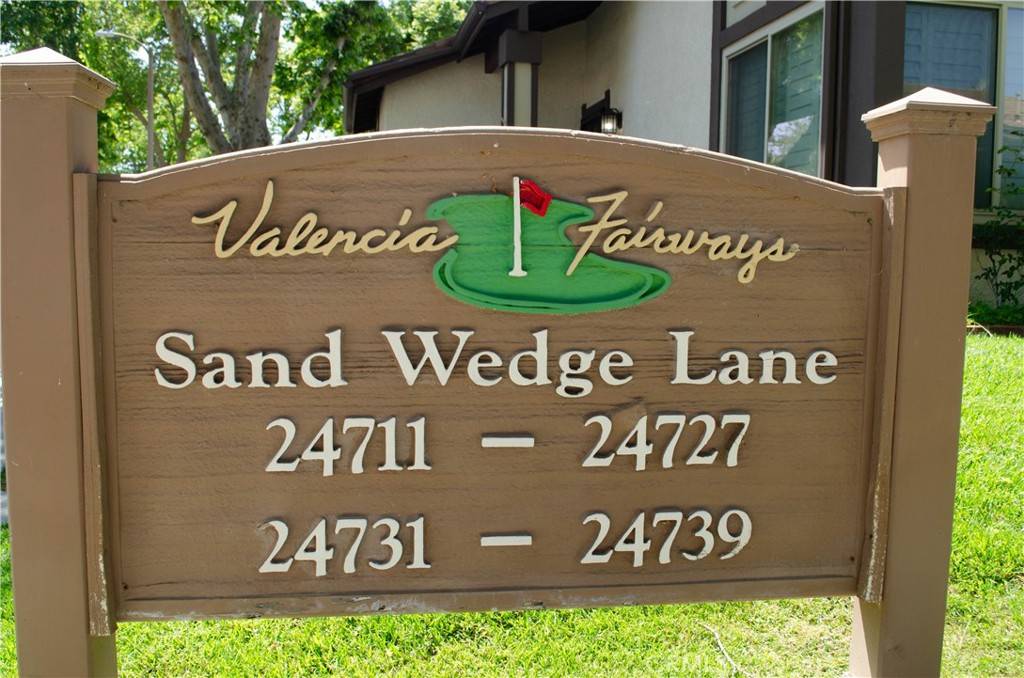 Valencia, CA 91355,24717 Sand Wedge LN