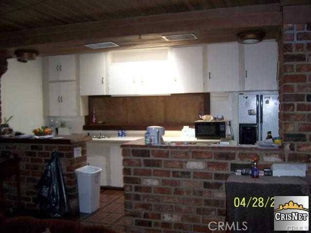Granada Hills, CA 91344,16051 Los Alimos ST