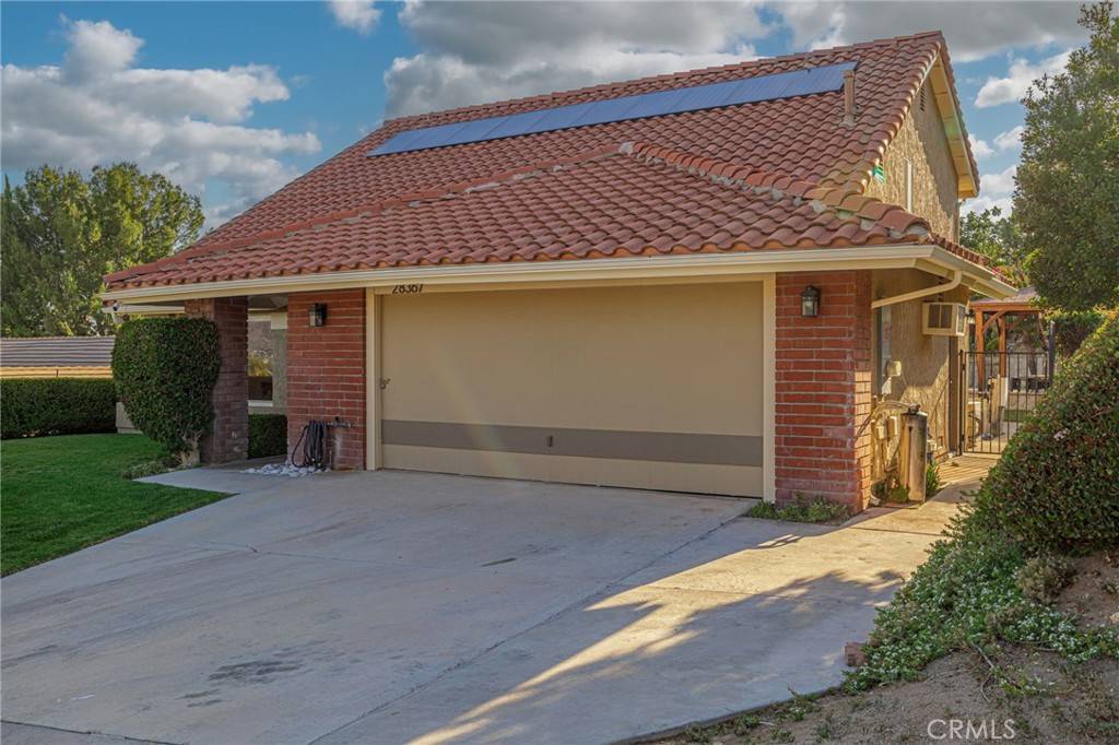 Canyon Country, CA 91387,28367 Mount Stephen AVE