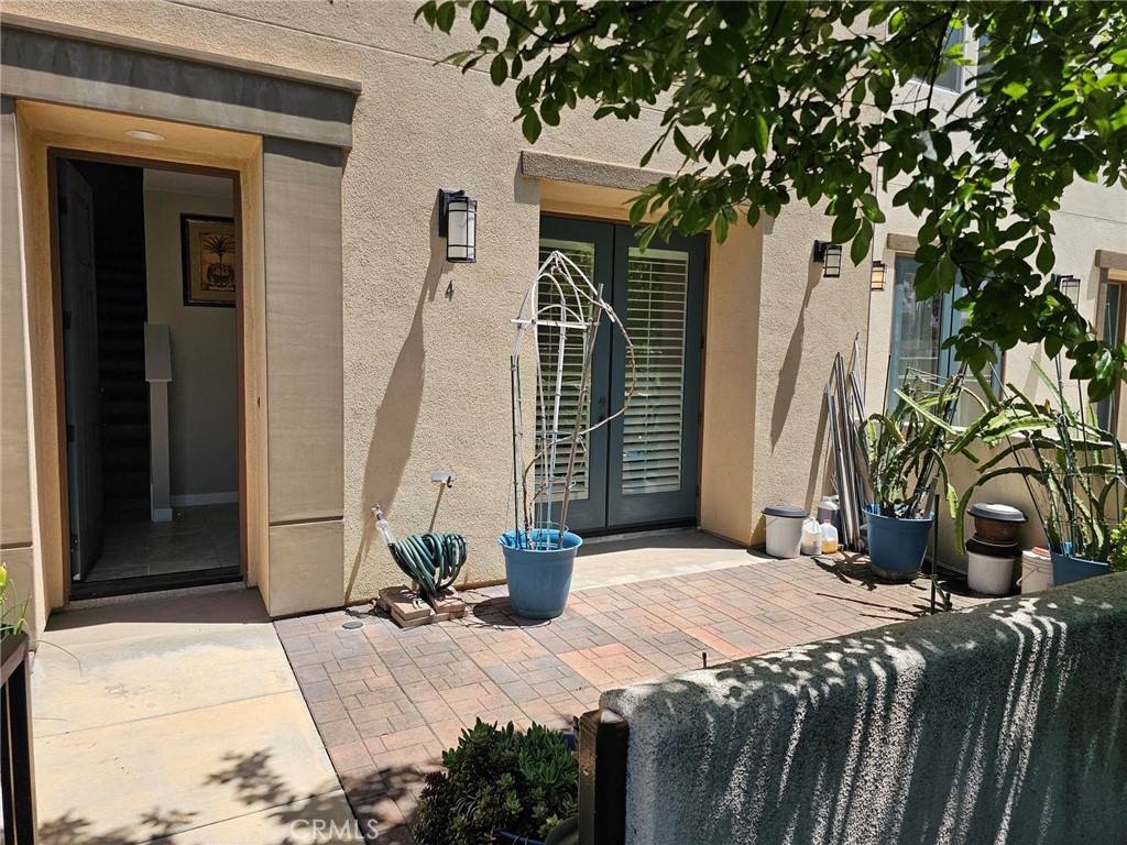 Glendora, CA 91741,649 W Foothill BLVD #4