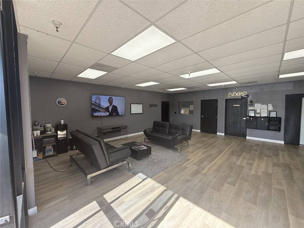 Sacramento, CA 95825,2439 Arden