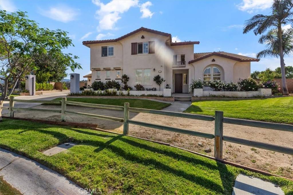 Norco, CA 92860,1034 Thoroughbred LN