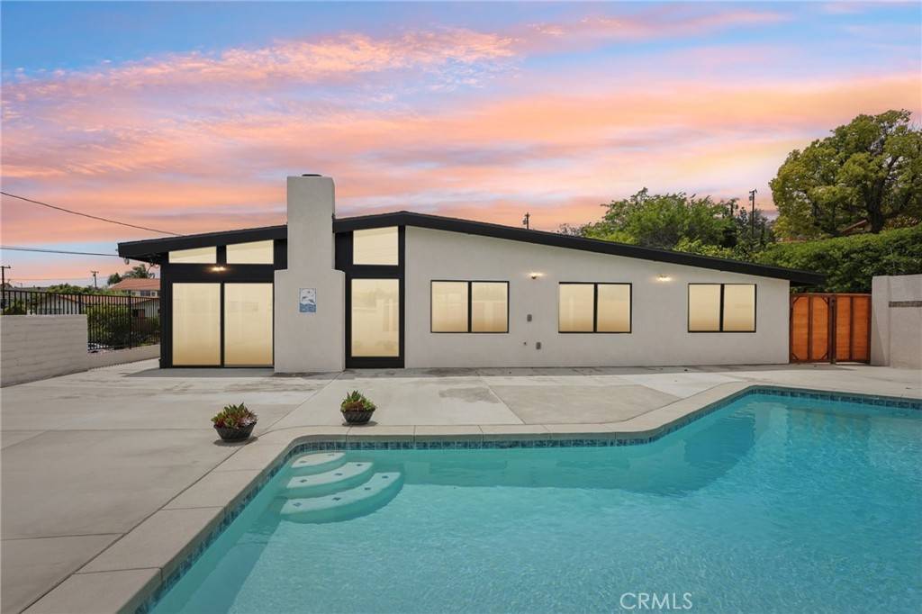Rancho Palos Verdes, CA 90275,2105 Noble View DR