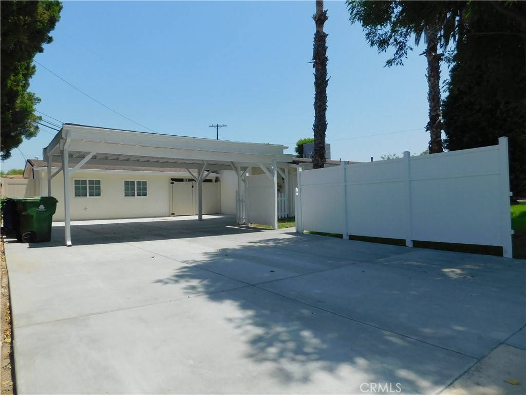 Reseda, CA 91335,19403 Lanark ST #B