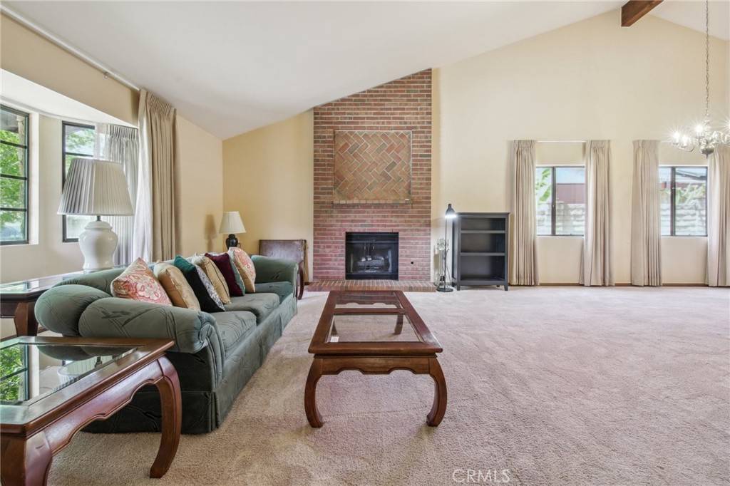 Sylmar, CA 91342,13650 Fenton AVE