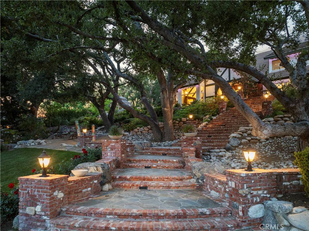 Canyon Country, CA 91387,25730 Sand Canyon RD