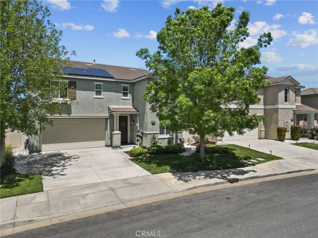 Canyon Country, CA 91387,17115 Princess Tree CT