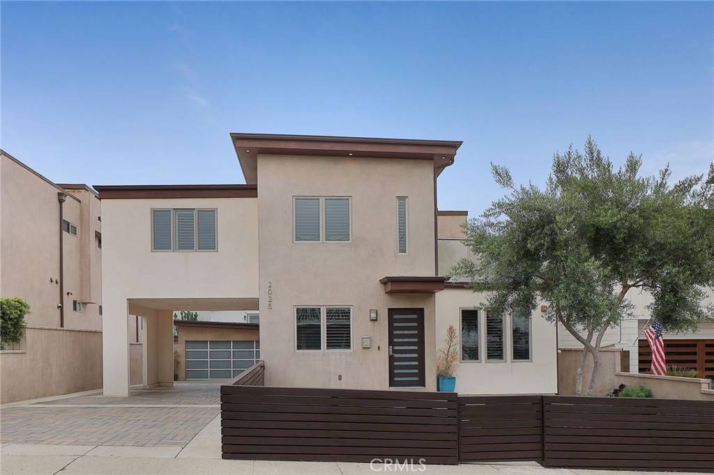 Hermosa Beach, CA 90254,2025 Prospect AVE