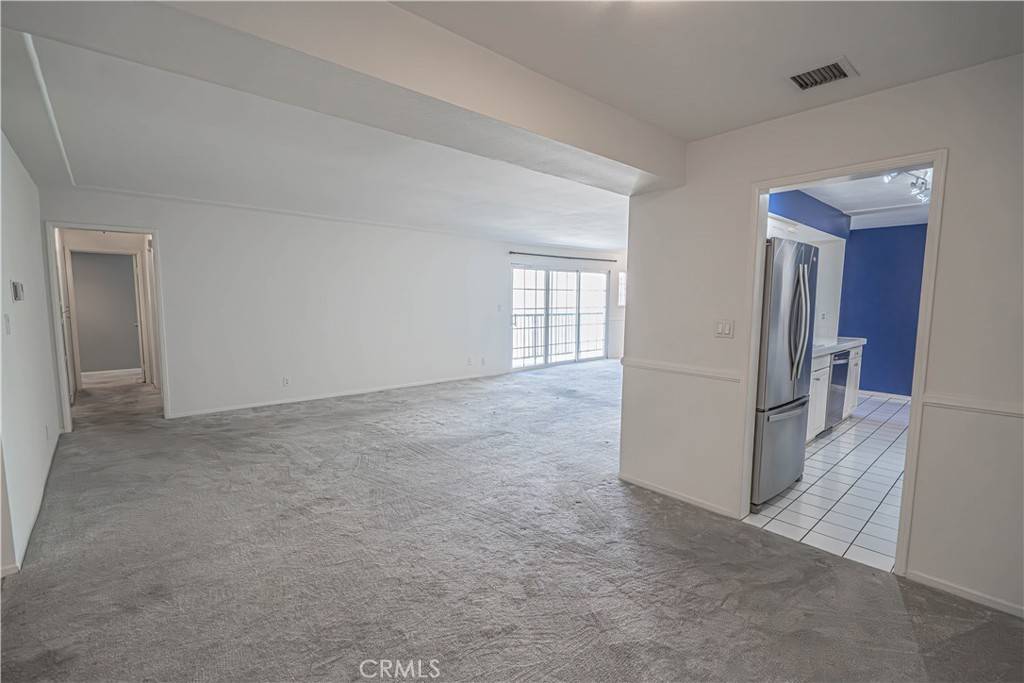 Sherman Oaks, CA 91423,5050 Coldwater Canyon AVE #306