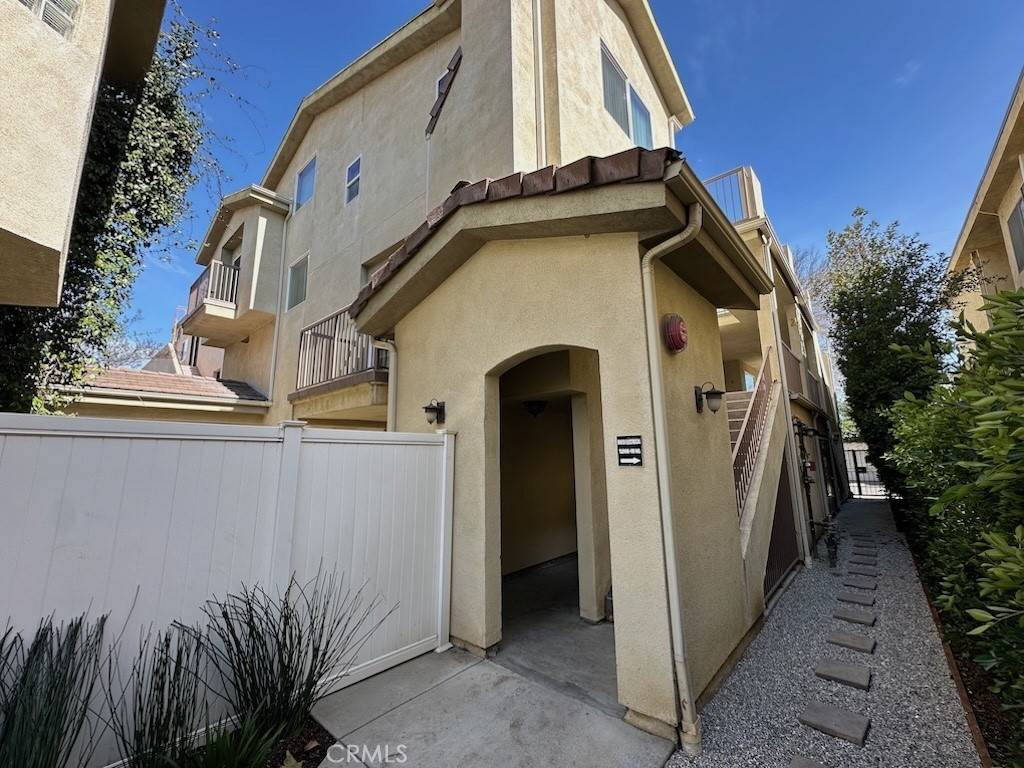 Lake Balboa, CA 91406,6446 Woodley AVE #3