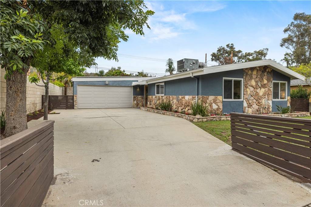 Pacoima, CA 91331,11924 Bromont AVE