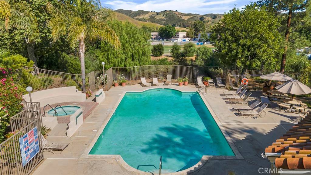 Calabasas, CA 91301,4240 Lost Hills RD #2102