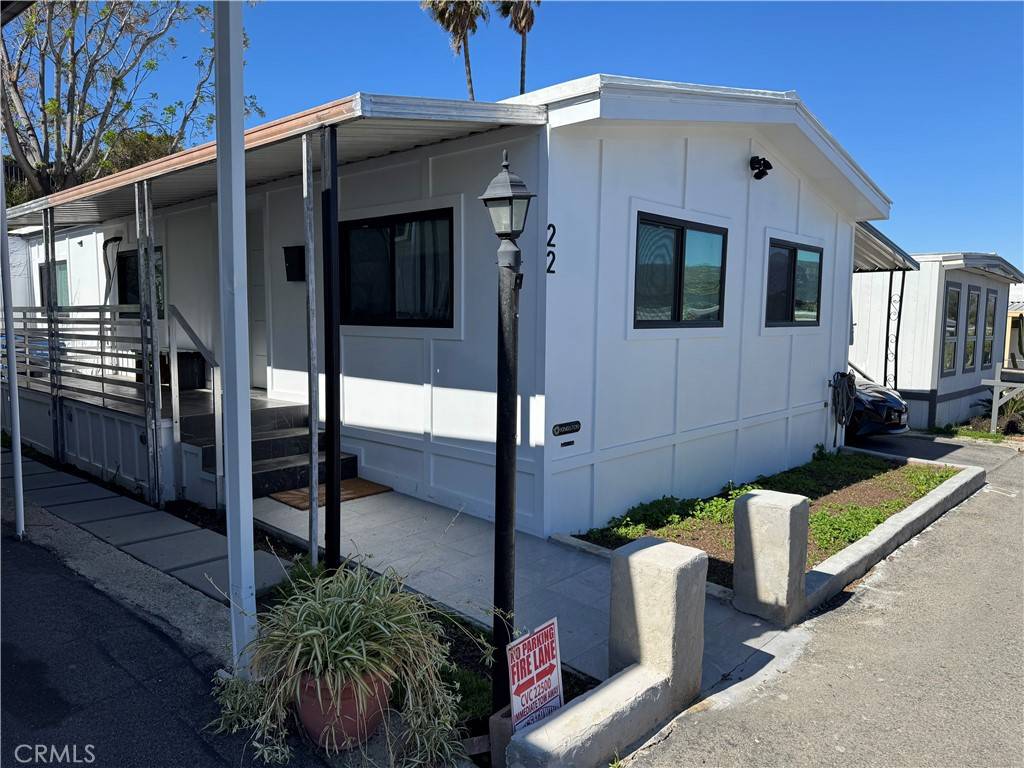 Pacoima, CA 91331,10965 Glenoaks BLVD #22