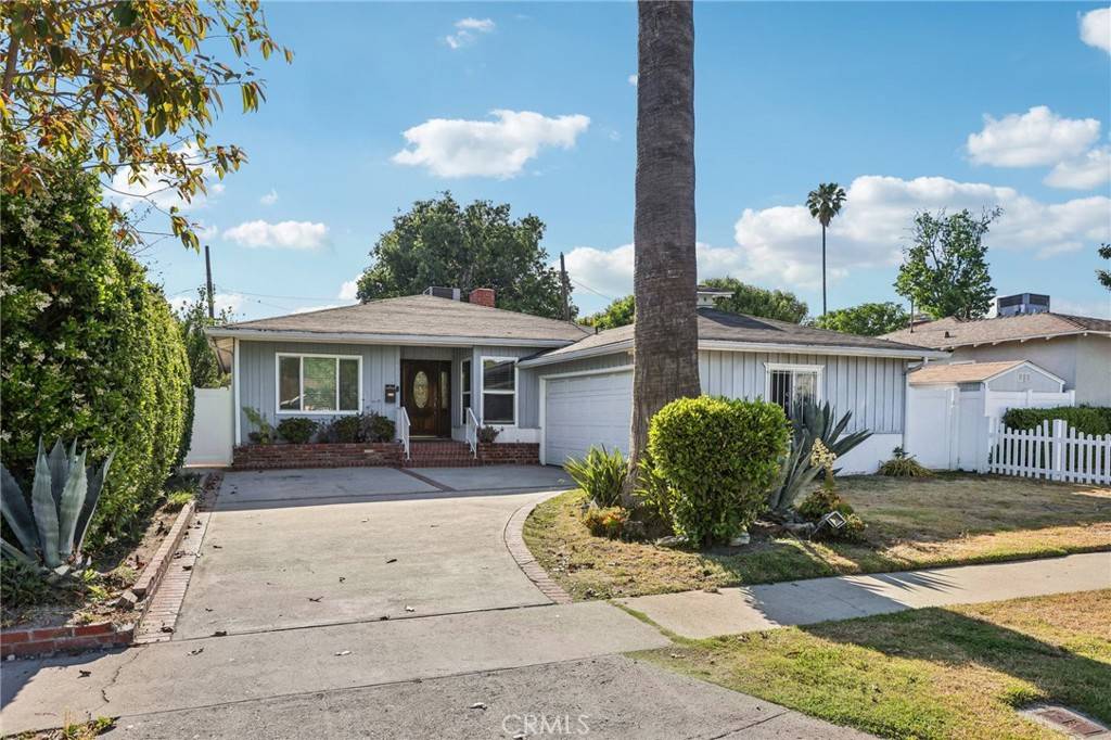 North Hollywood, CA 91605,7117 Vanscoy AVE