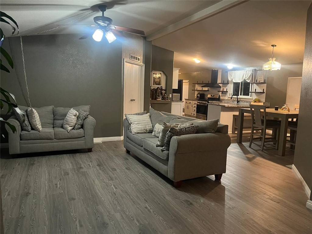 Canyon Country, CA 91387,30000 Sand Canyon RD #Spc 75