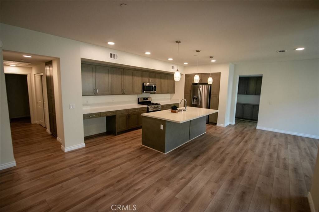 Oxnard, CA 93036,2850 Wagon Wheel Rd