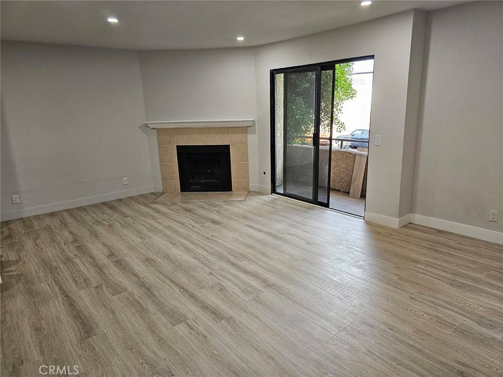 Panorama City, CA 91402,8331 Cedros AVE #14