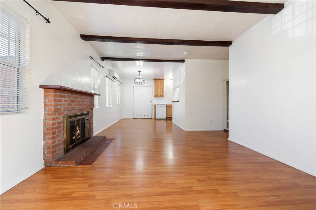 North Hollywood, CA 91606,11840 Archwood ST