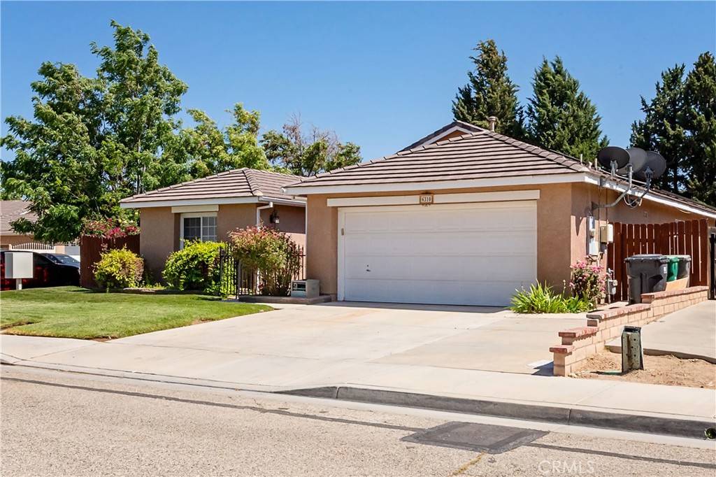 Lancaster, CA 93536,6310 Treehaven CT