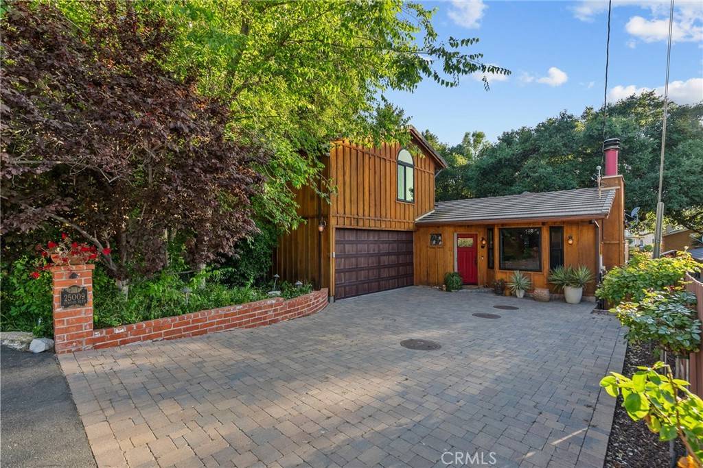Newhall, CA 91321,25009 Atwood BLVD