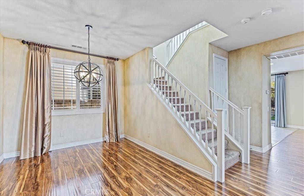 Saugus, CA 91350,28229 Shirley LN