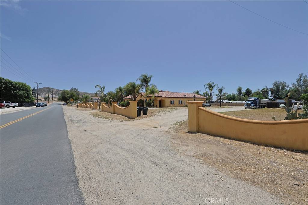 Wildomar, CA 92595,22331 Walnut ST