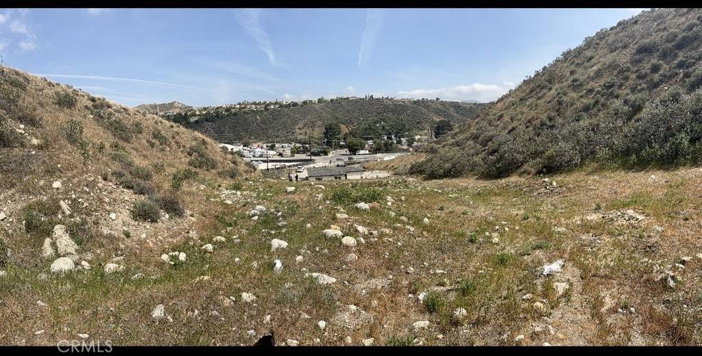 Canyon Country, CA 91351,17559 Sierra