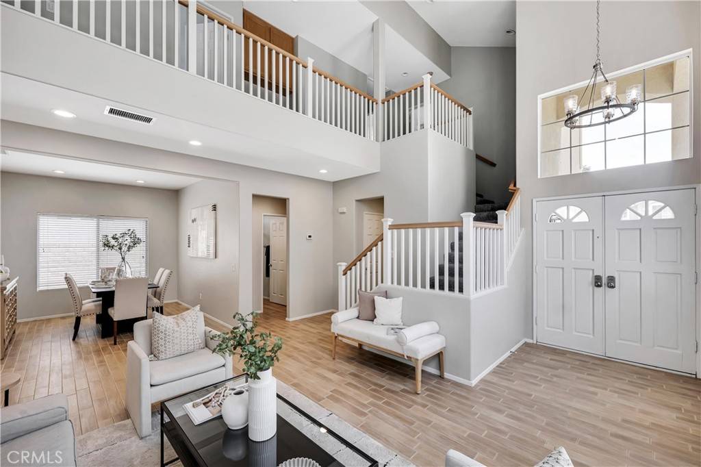 Saugus, CA 91390,28761 Woodside DR