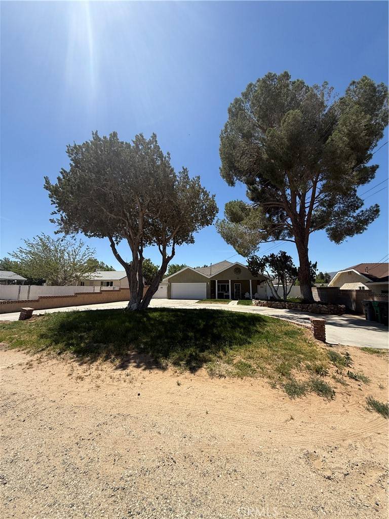 Lancaster, CA 93536,4230 W Avenue L2