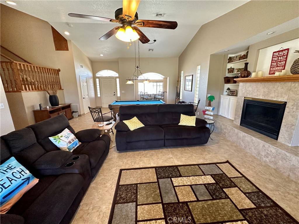Needles, CA 92363,915 Beach DR