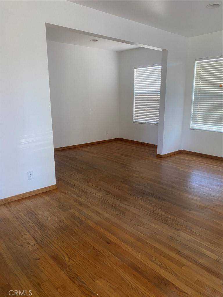 Encino, CA 91316,4943 Newcastle AVE