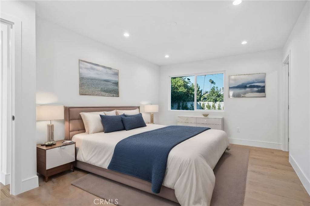 Woodland Hills, CA 91367,6428 Kessler AVE