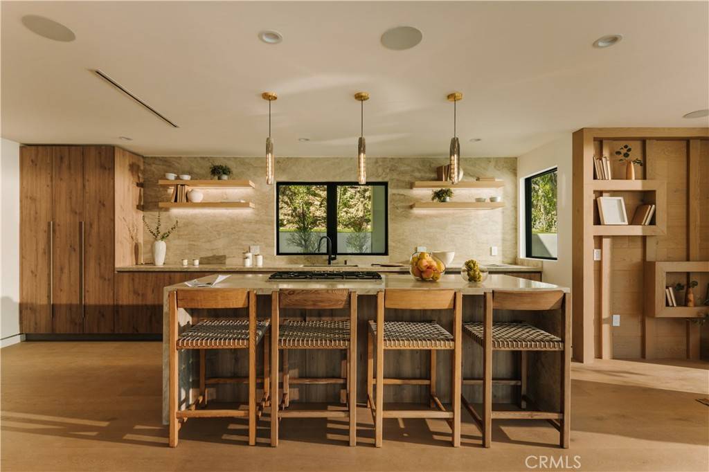 Los Angeles, CA 90046,2608 Zorada DR