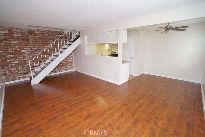 Saugus, CA 91350,28093 Robin AVE #150
