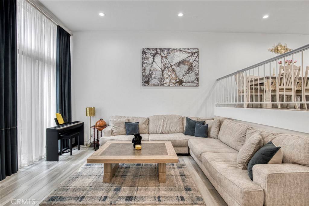 Northridge, CA 91324,9000 Vanalden AVE #150
