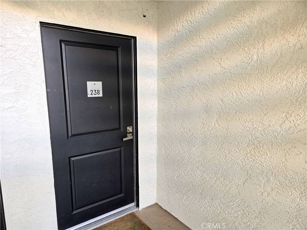 Calabasas, CA 91302,4734 Park Granada #238