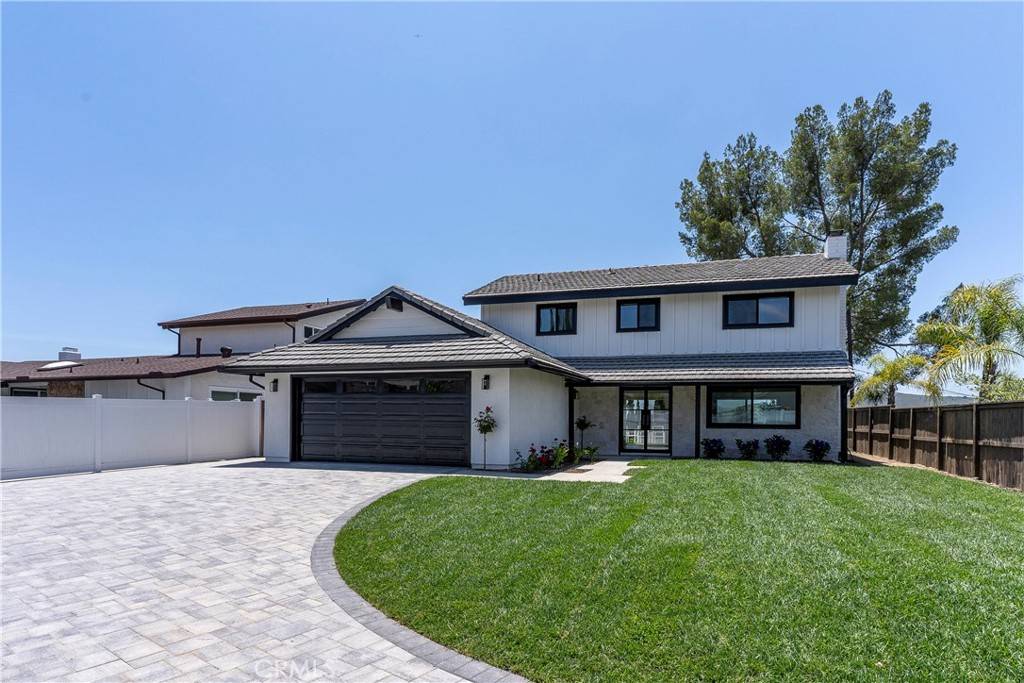 Calabasas, CA 91302,26050 Farmfield RD